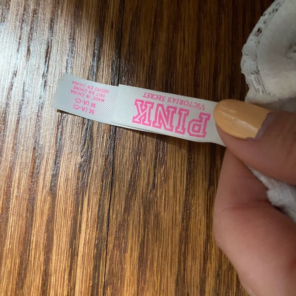 VS pink bralette - Picture 3 of 3